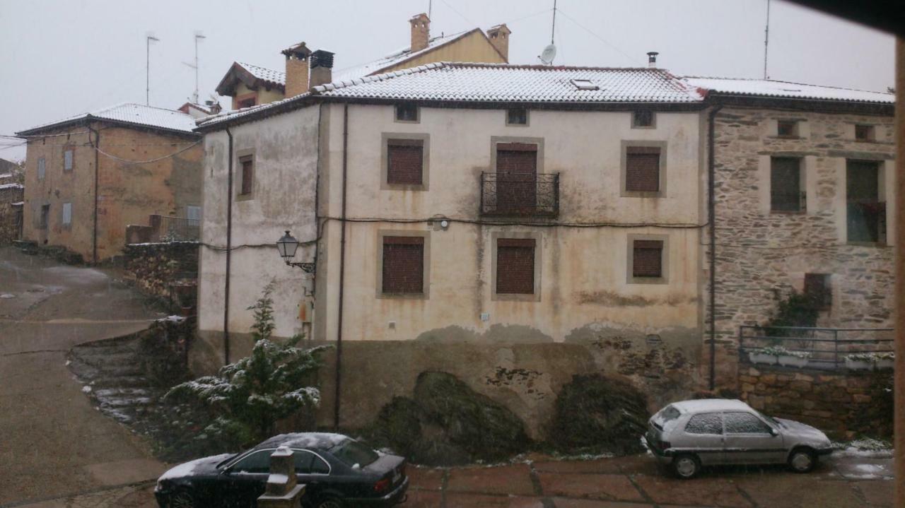 Hotel Rural Grado Del Pico Exterior foto